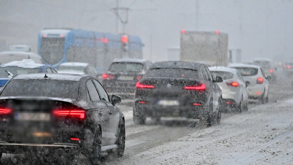 Vožnja po snijegu, ilustracija