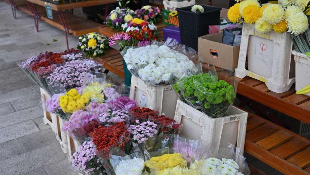 Ilustracija; Cvijeće na tržnici