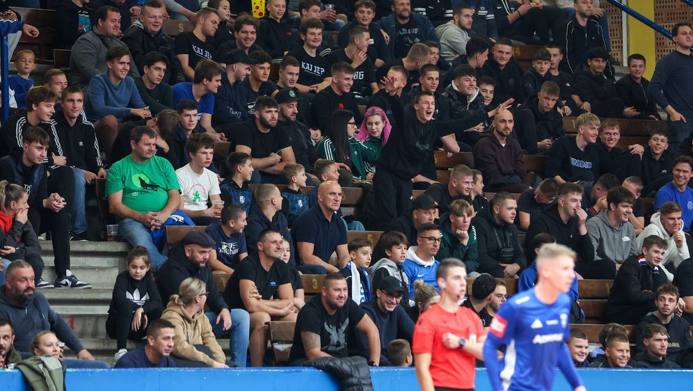 Navijači na utakmici Futsal Dinamo Torcida