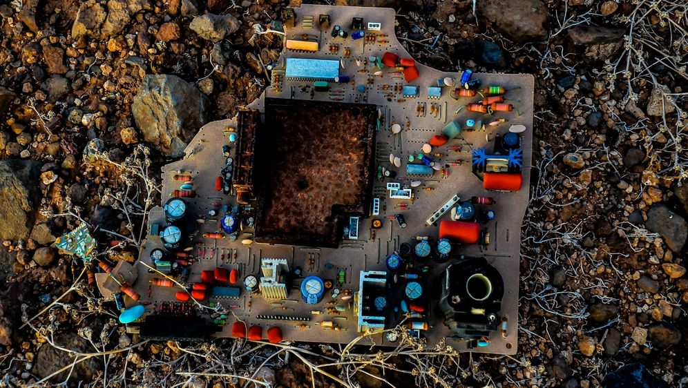 Matična ploča, ilustracija