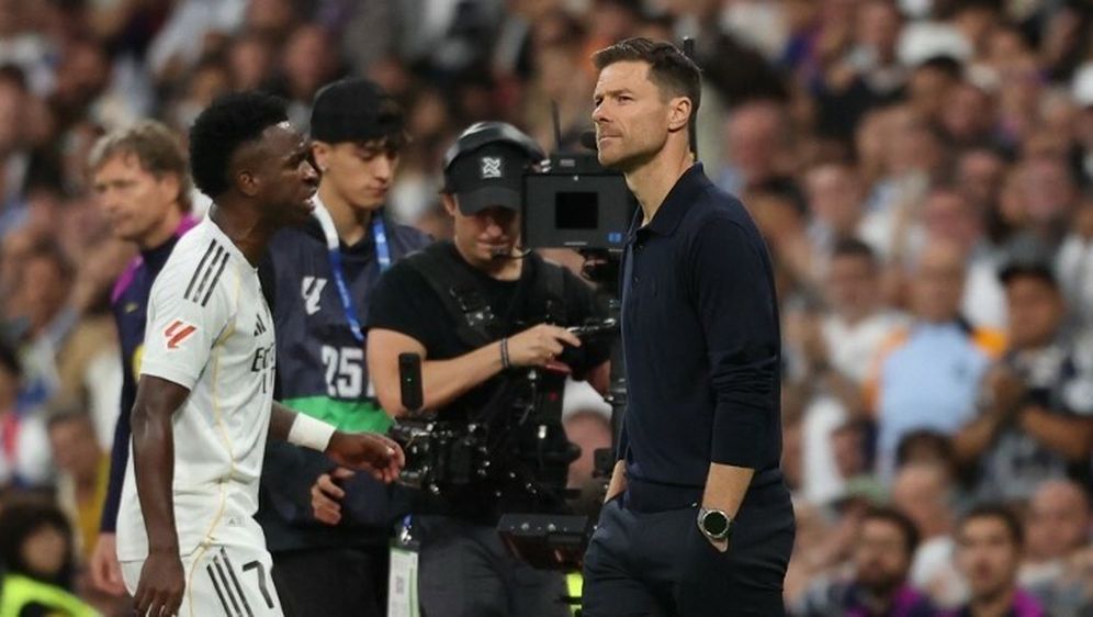 Vinicius i Xabi Alonso