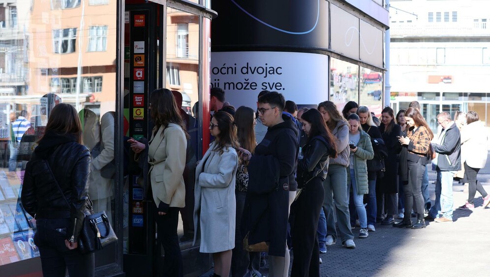 Prodaja ulaznica za Thompsonov koncert - 5