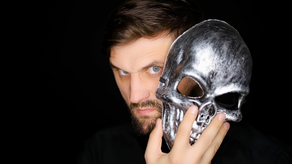 Psihopat koji skriva svoje prave sklonosti