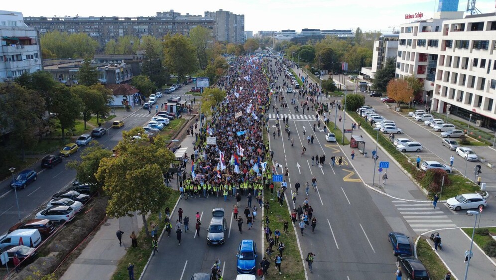 Beograd: Pogled iz zraka na tisuće studenata koje su krenule u Novi Sad - 3