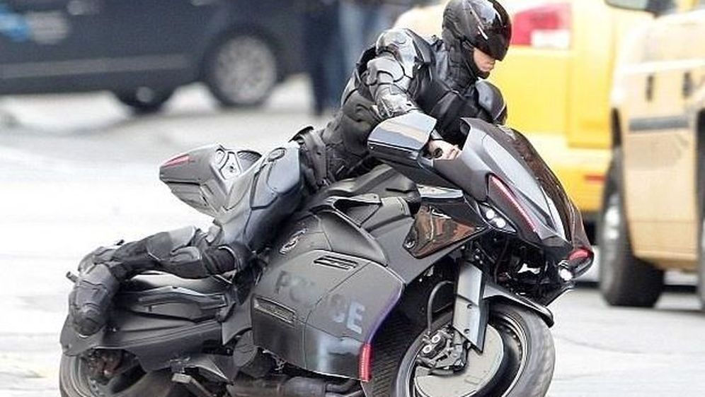 Pogledajte prvi trailer koji najavljuje remake kultnog filma RoboCop