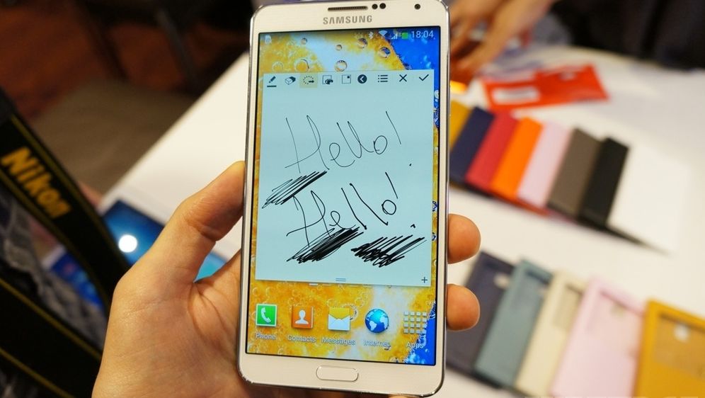 Samsung Galaxy Note 3 - brži, veći, tanji i glamurozniji od prethodnika