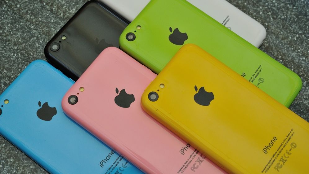 Apple iPhone 5C - niža cijena i festival razigranih boja