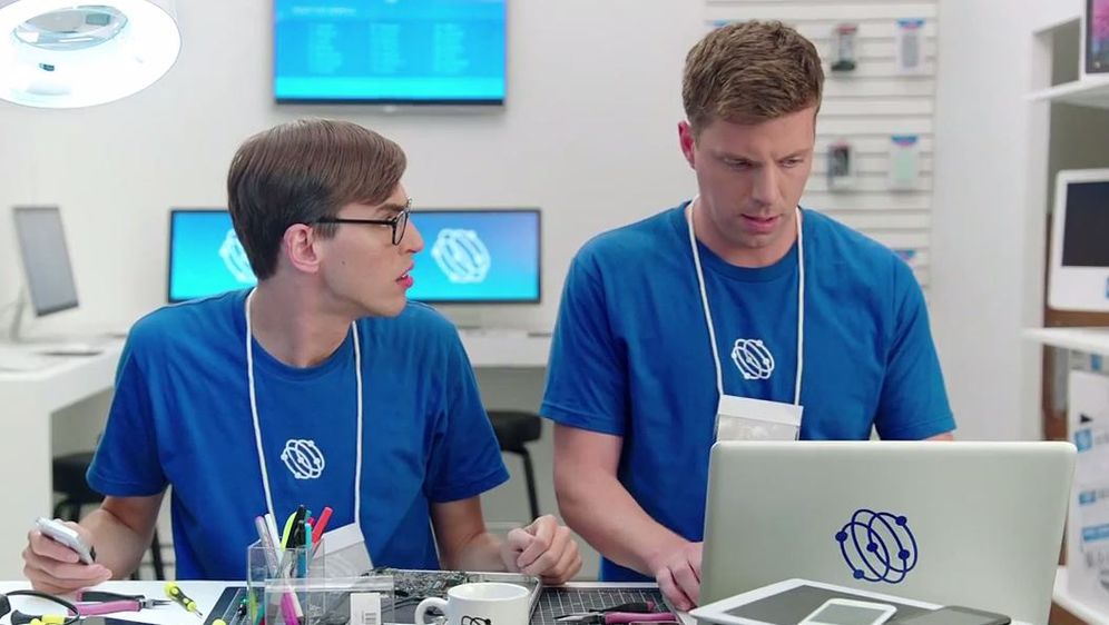 Pogledajte kako je Samsung doživio predstavljanje novog iPhonea 6 i Apple Watcha