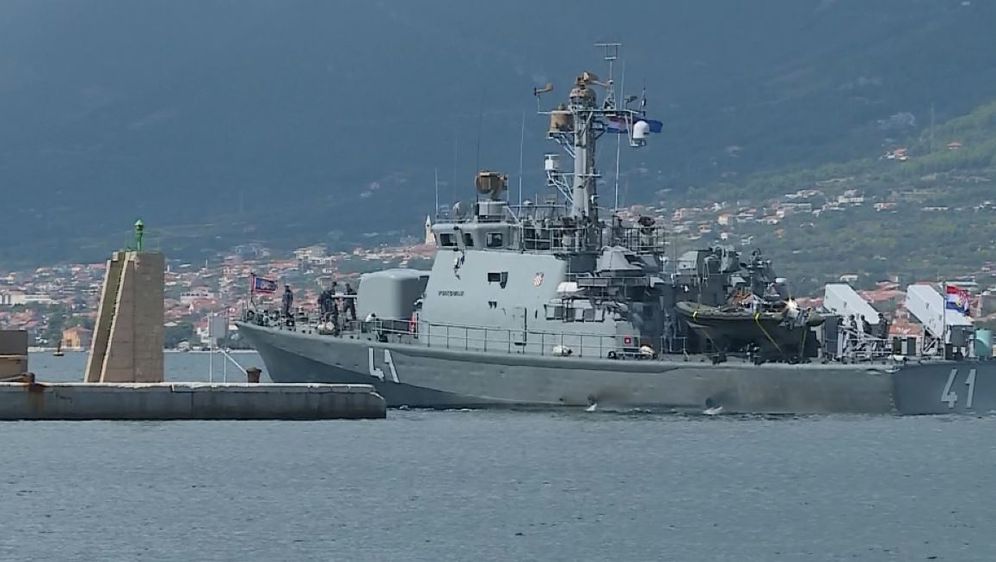 Danas je ispraćen prvi hrvatski brod koji će sudjelovati u NATO operacijama (Foto: Dnevnik.hr) - 5