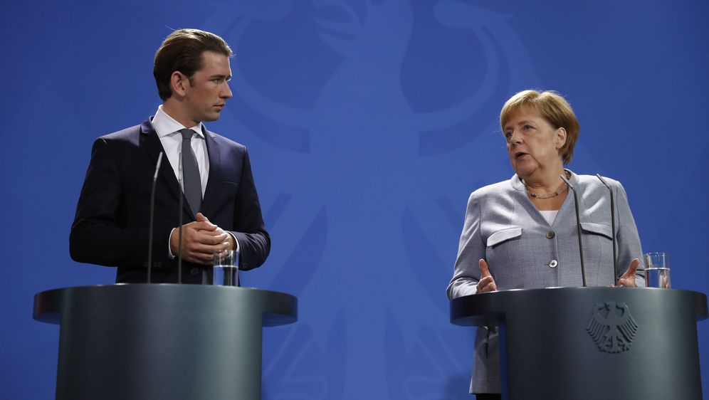 Sebastian Kurz i Angela Merkel (Foto: AFP)