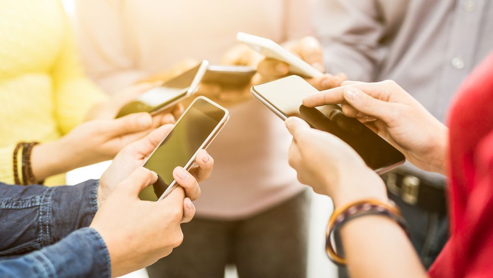 Mobilni telefon (Foto. Getty Images)