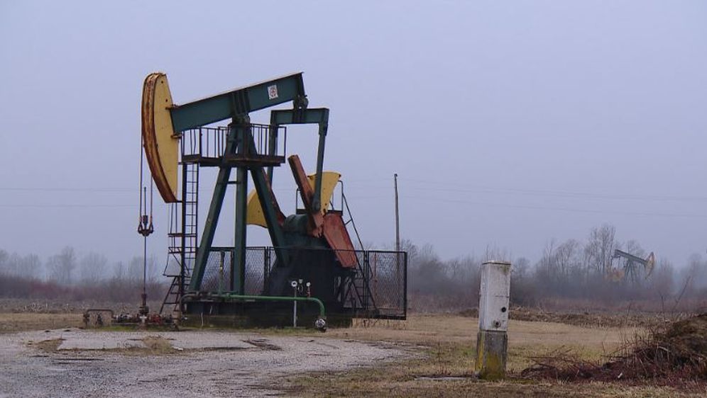 Stroj u potrazi za naftom (Foto: Dnevnik.hr)