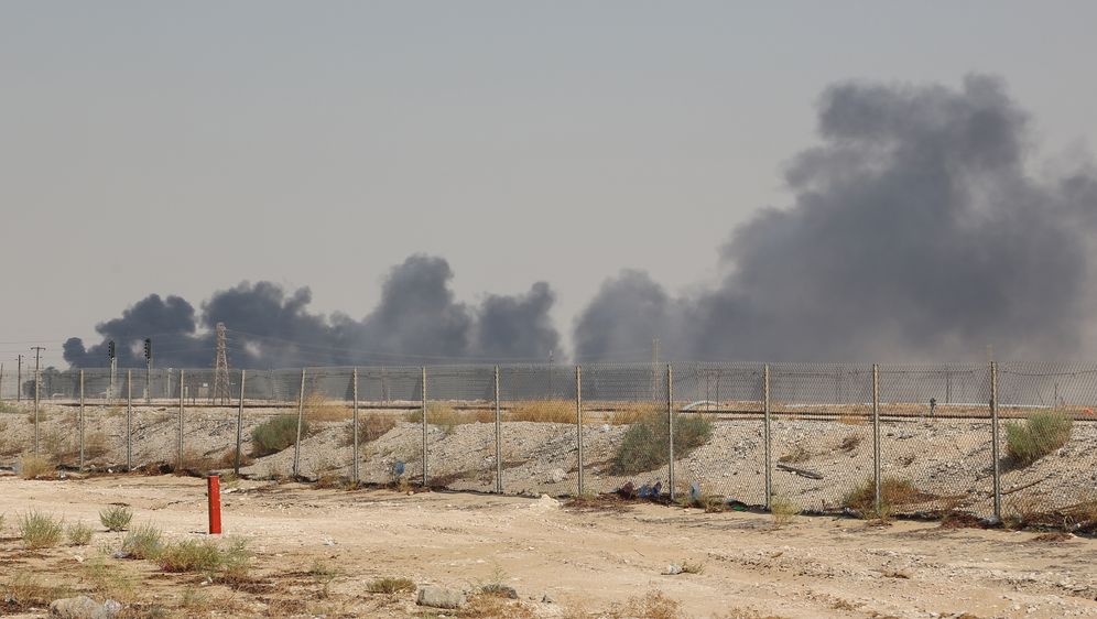 Posljedice napada Huta na naftno postrojenje u Saudijskoj Arabiji (Foto: AFP)