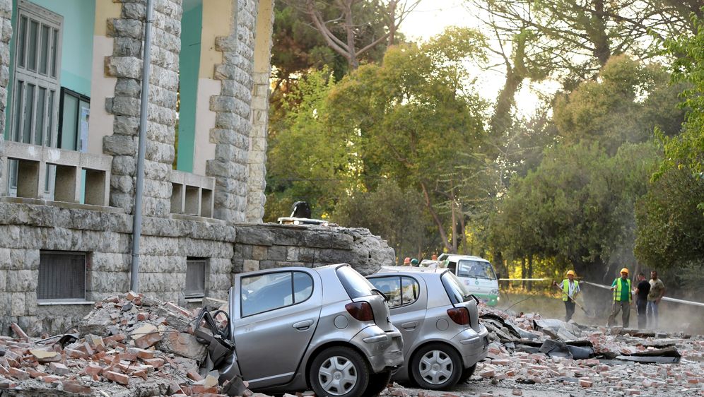 Snažan potres pogodio Albaniju (Foto: AFP) - 5