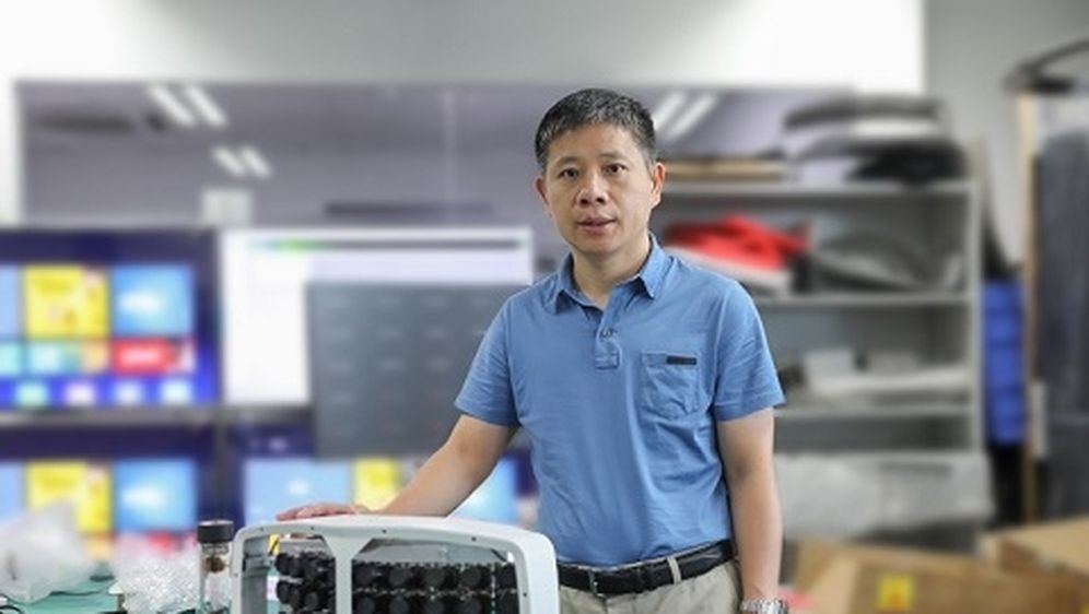 Zeng Xiaoyang s novom kamerom