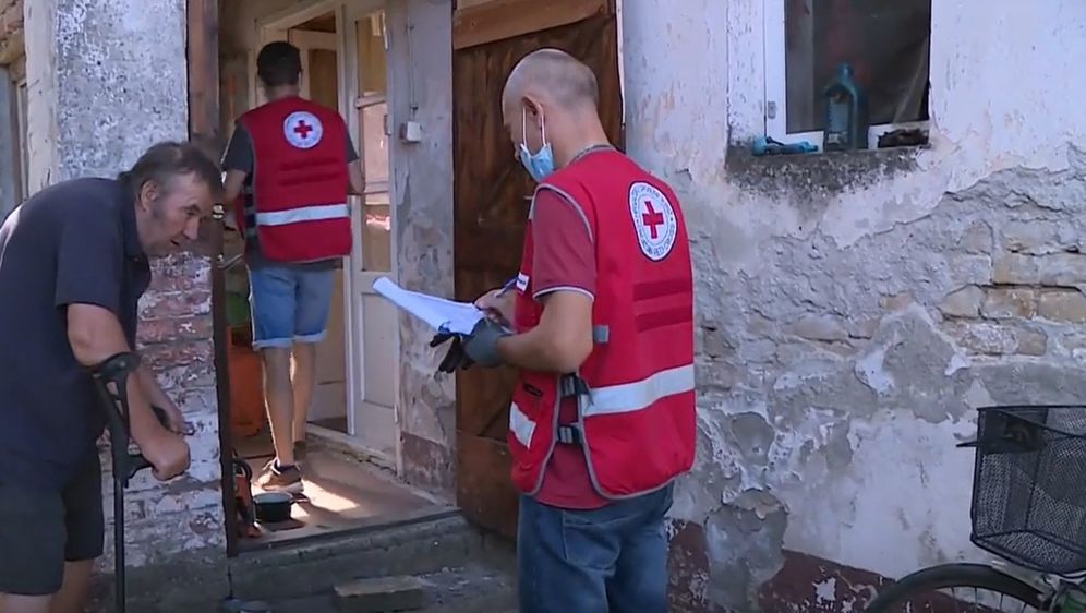 Volonteri Crvenog križa - 1