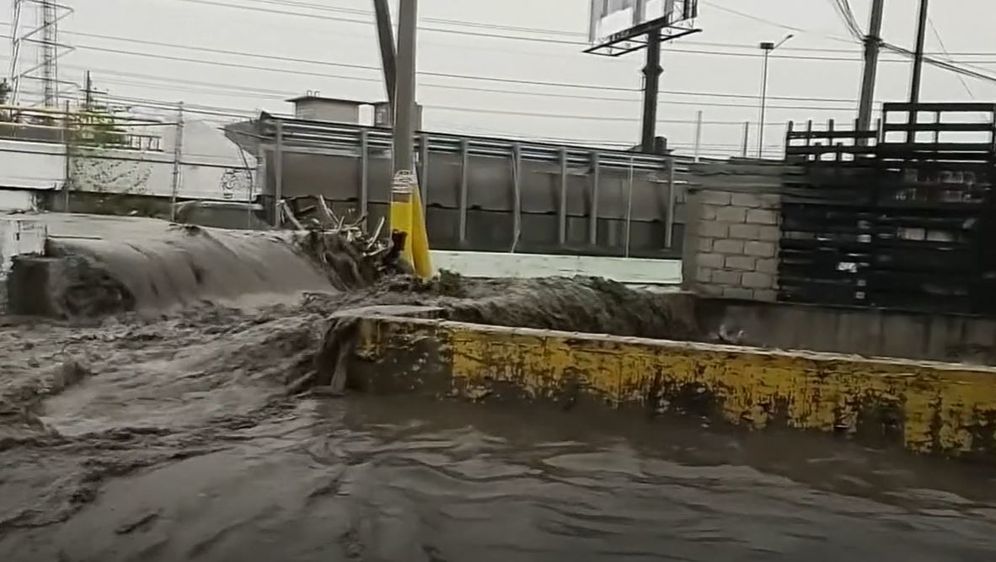 Velike poplave u Meksiku - 1