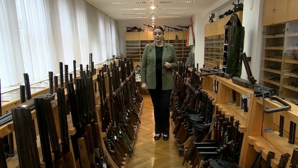 Ivana Pezo Moskaljov i oružje