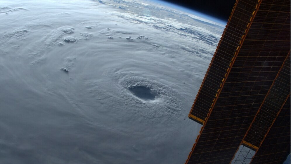 Slike tajfuna Nanmadola iz svemira - 3