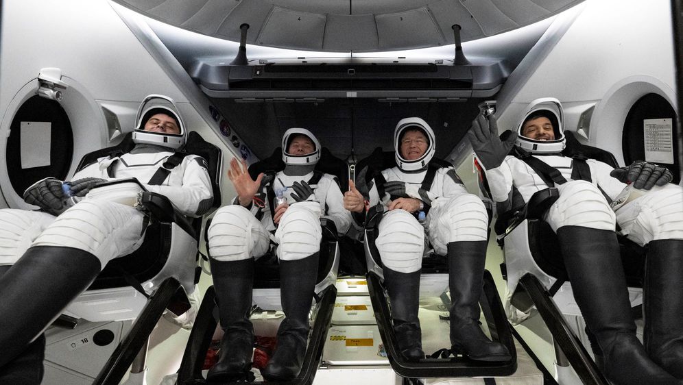 Astronauti Crew-6