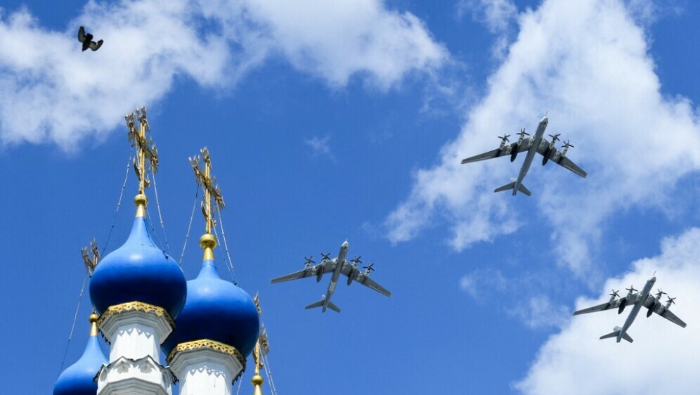 Prelet ruskih bombardera Tu-95