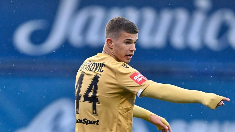 Luka Vušković protiv Dinama