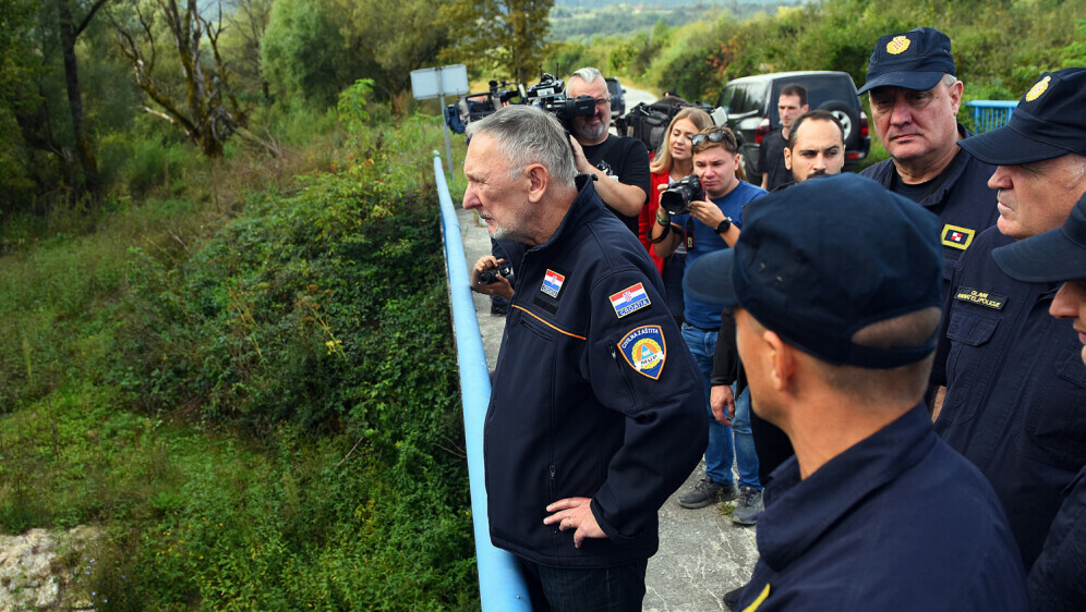 Ministar Davor Božinović obilazio policiju na granici - 1