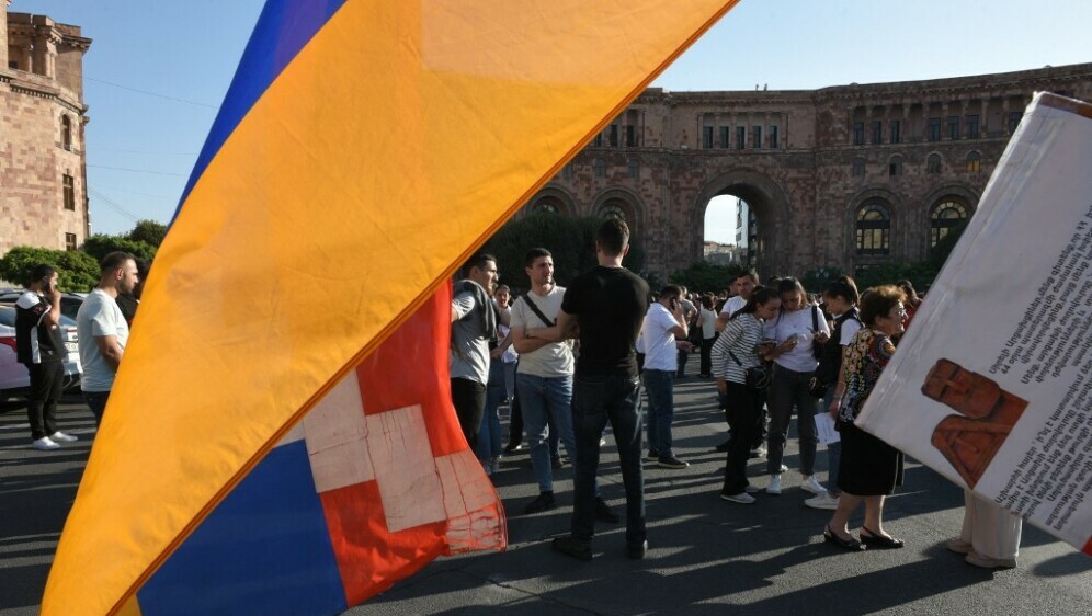 Armenci prosvjeduju u Erevanu