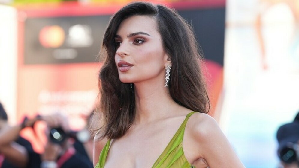 Emily Ratajkowski - 5