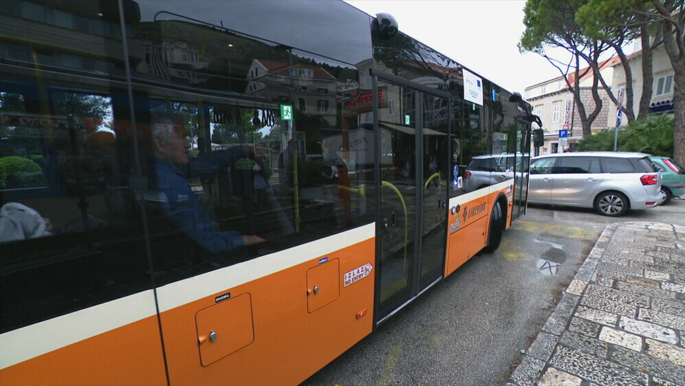 Autobus - 3