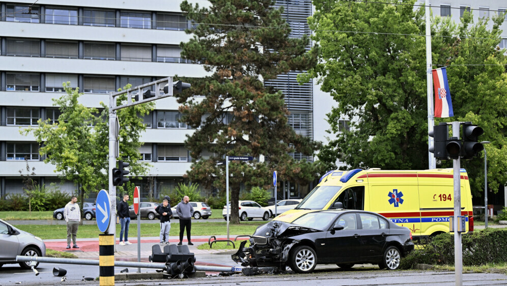 Prometna nesreća na križanju Vukovarske i Koranske ulice u Zagrebu - 5