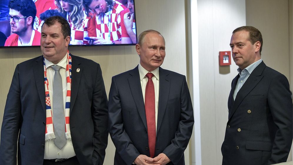 Jakov Kitarović, Vladimir Putin i Dmitry Medvedev