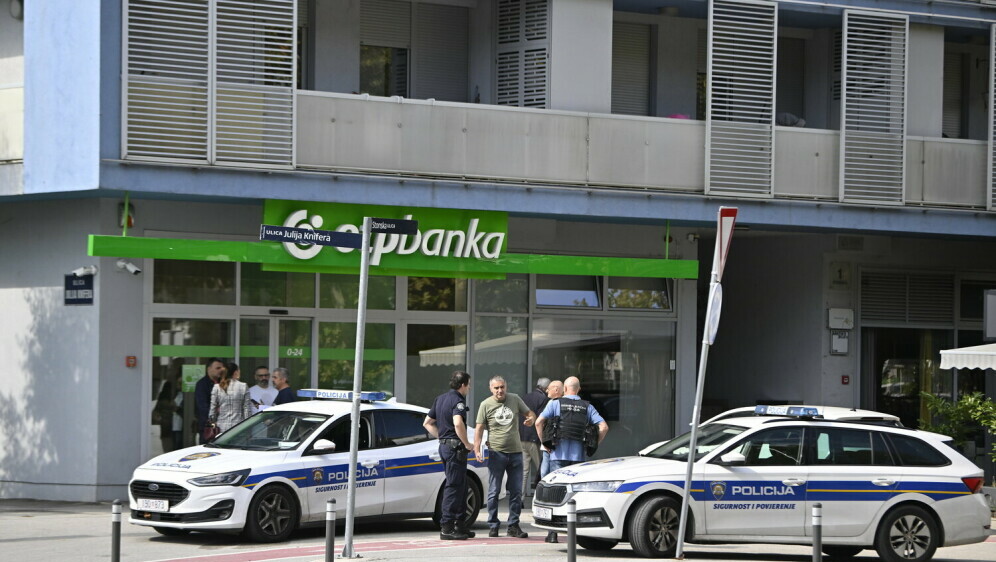 Opljačkana banka - 1