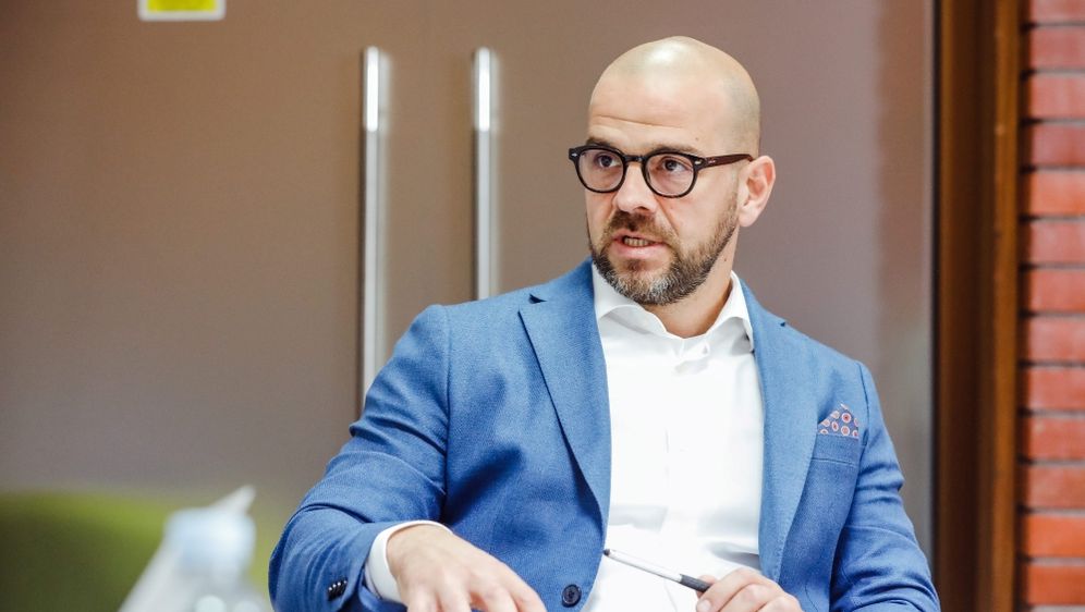 Hrvoje Puljiz, Carnet