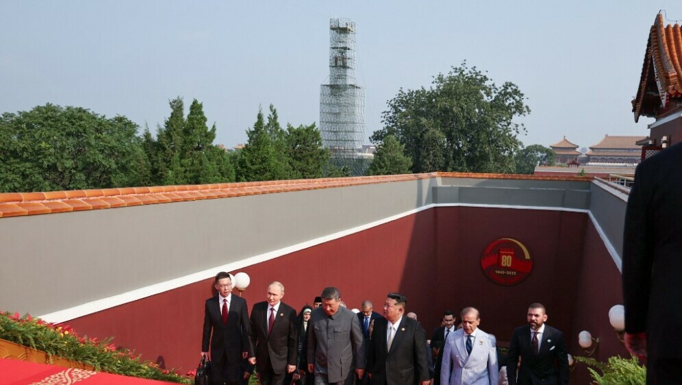 Lideri na vojnoj paradi u Kini