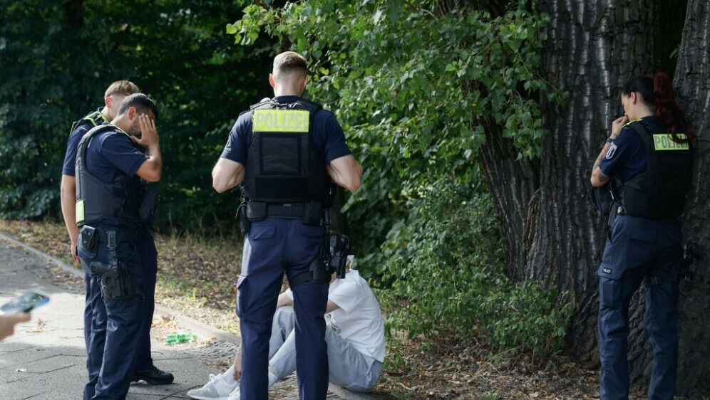 Vozač se automobilom zaletio u skupinu pješaka u Berlinu