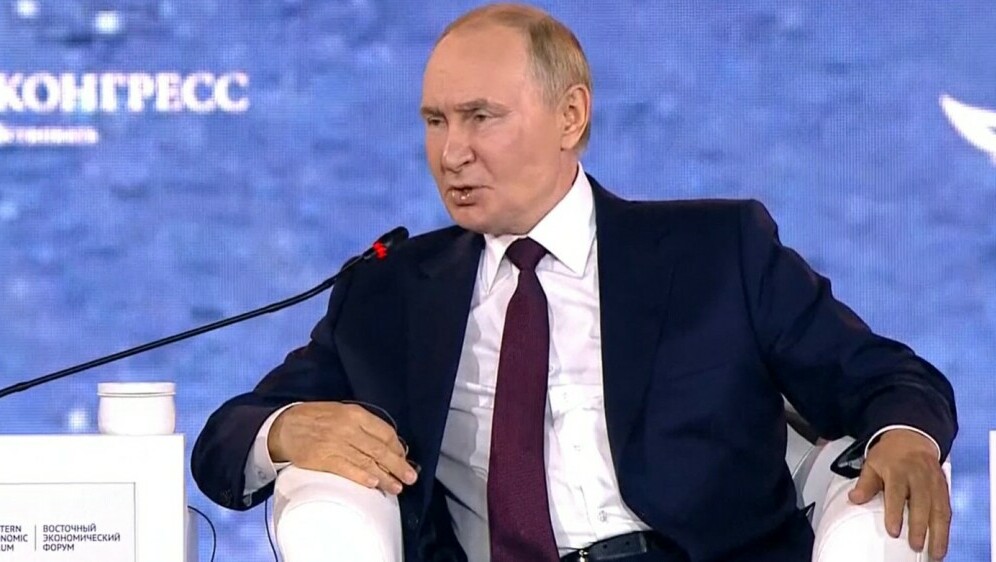 Vladimir Putin na forumu u Vladivostoku