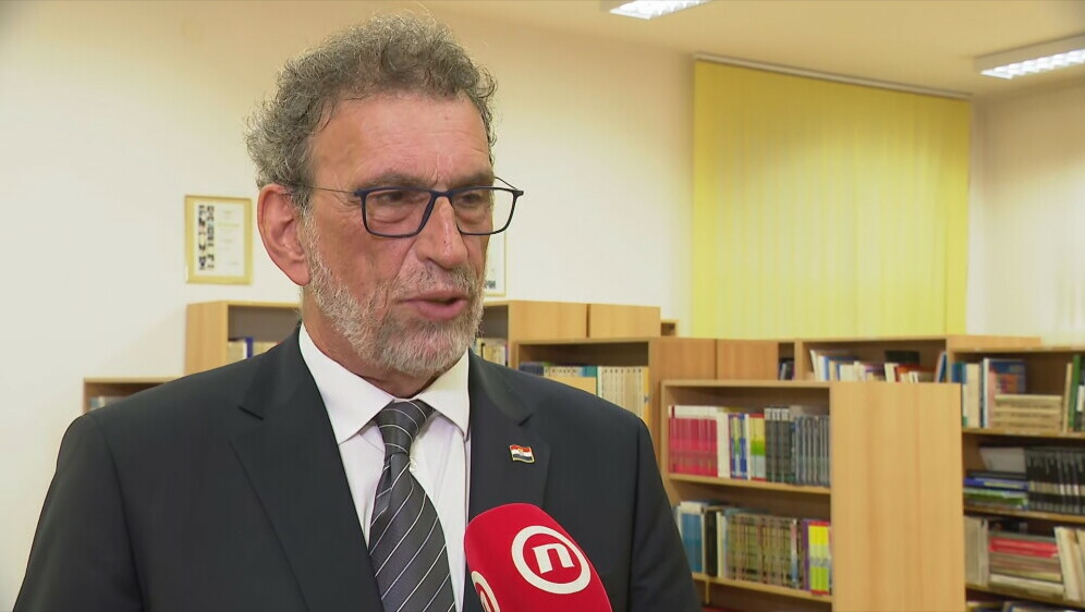 Radovan Fuchs, Ministar znanosti i obrazovanja