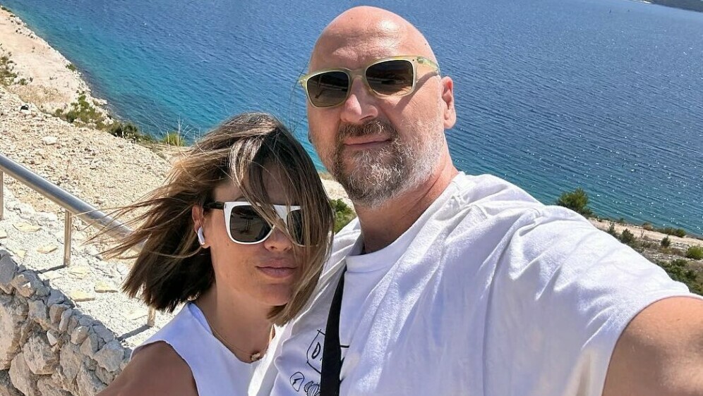 Viktorija Rađa, Dino Rađa