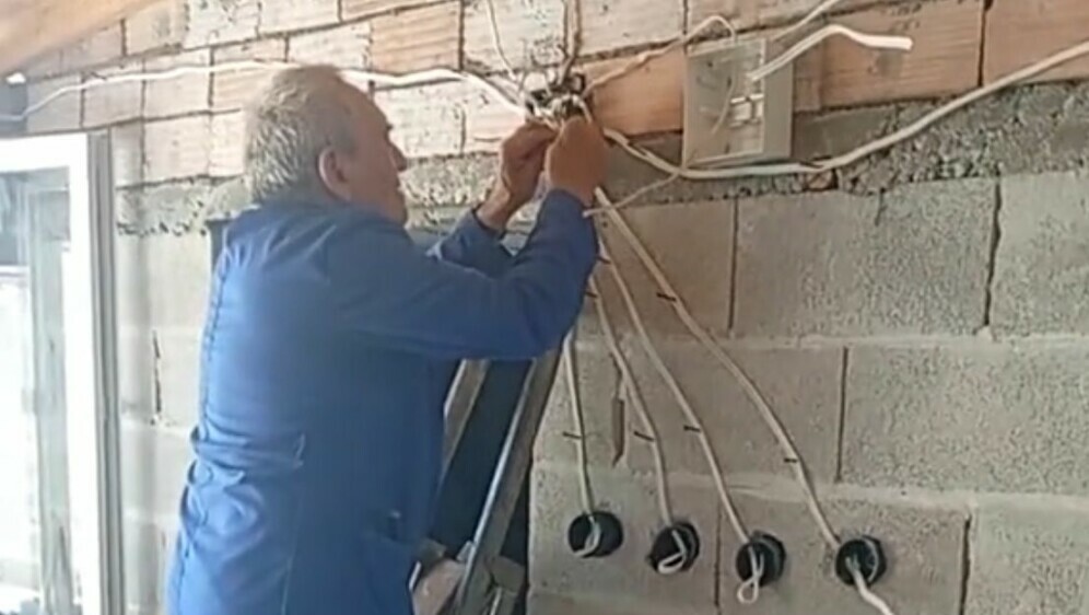 Električar u akciji