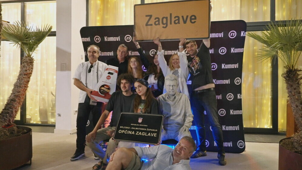 In Magazin: Kumovi kviz u Sinju - 1