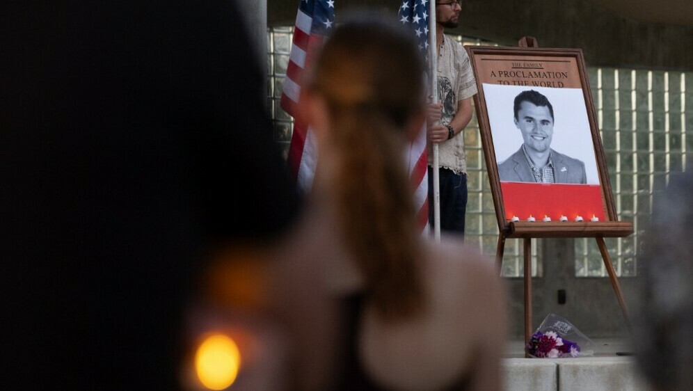 Bdijenje za Charlieja Kirka