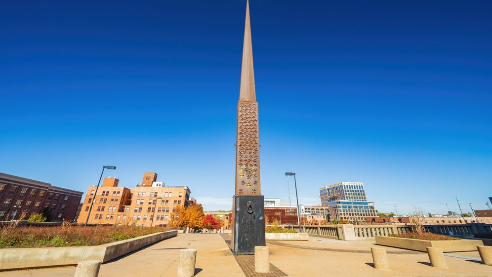 Umjetni oblak u Tulsi