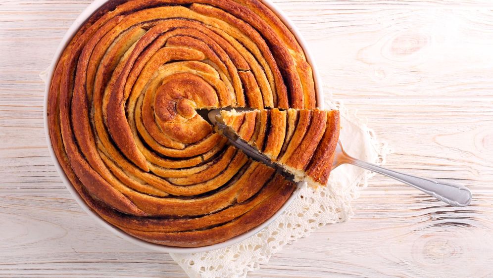 Cimet-rolice kao torta