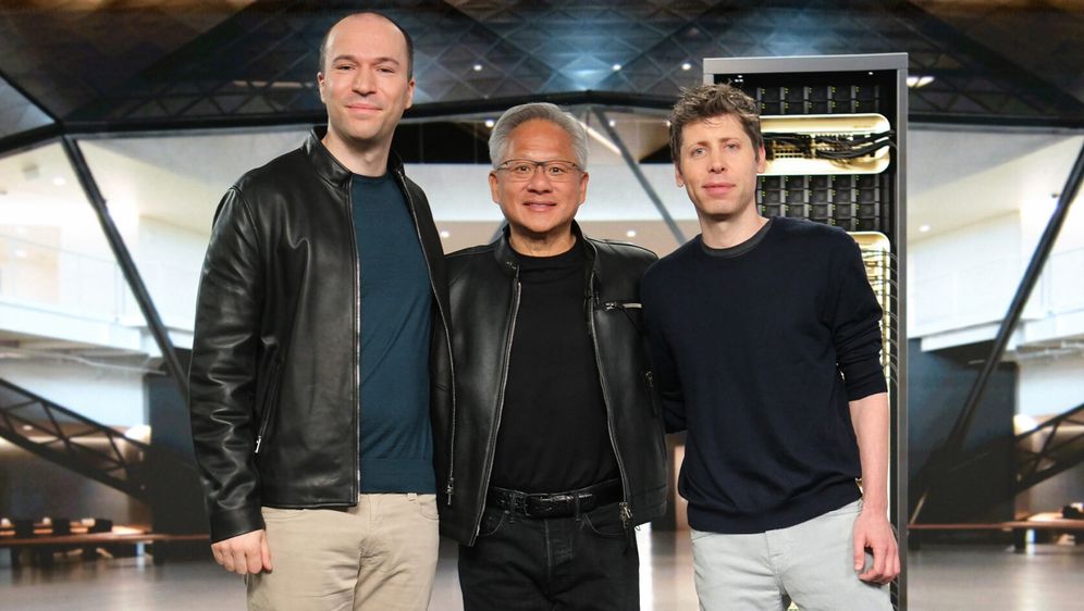 OpenAI predsjednik Greg Brockman, NVIDIA CEO Jensen Huang i OpenAI CEO Sam Altman