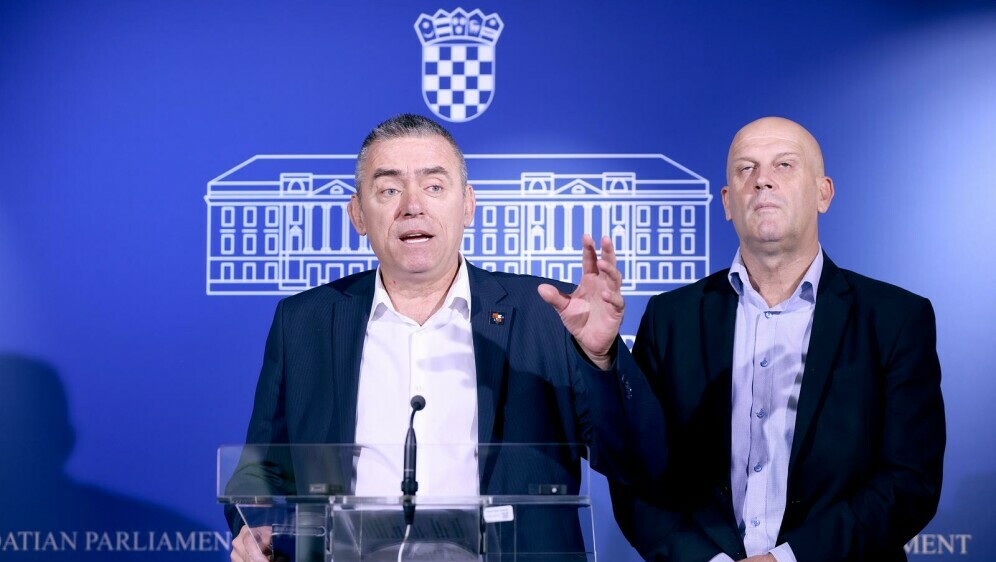 Stipo Mlinarić Ćipe, Ivica Kukavica