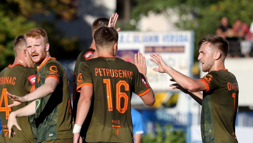 Igrači Osijeka na Verudi