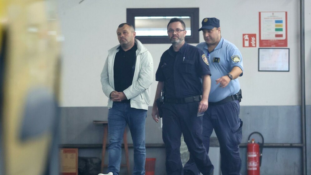 Privođenje Ognjena Krznarića