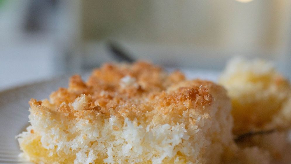 Sočni kolač od kokosa/ilustracija