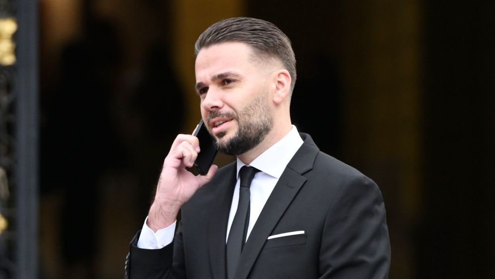 Klasično odijelo u street style izdanju sa zagrebačke špice